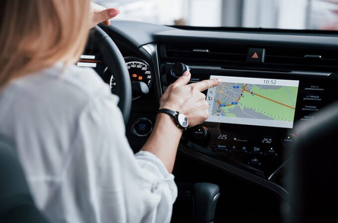 Enhancing Logistics Efficiency: GPS Tracking Solutions in Dubai
